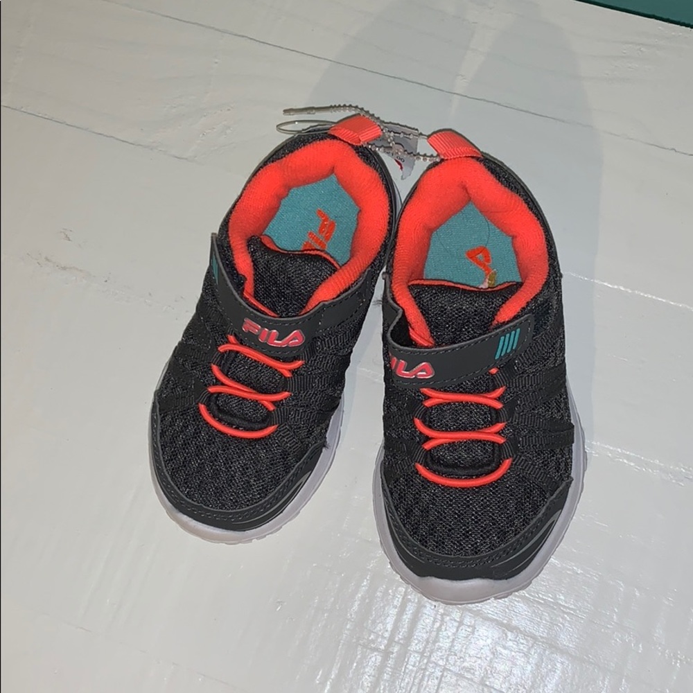 Toddler Fila sneakers. NWT